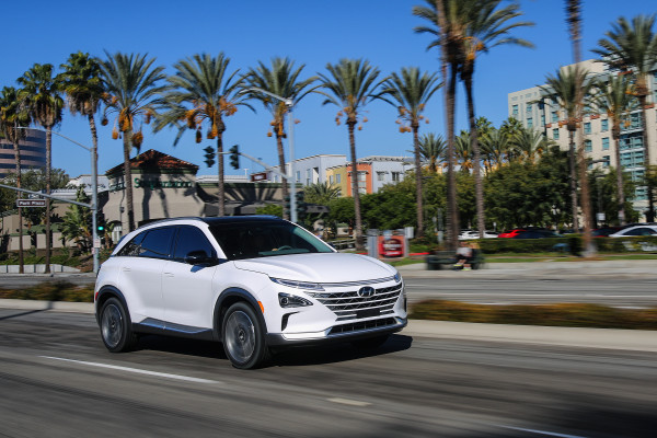 Hyundai’s fuel cell SUV just scored a top safety rating from IIHS