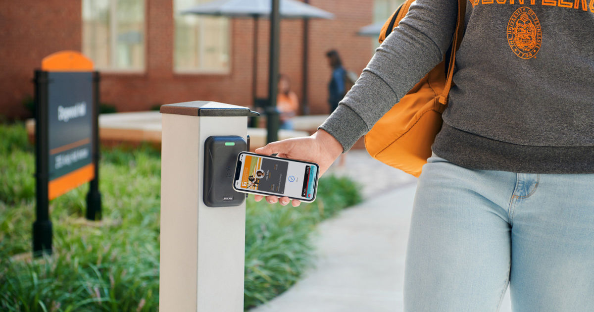 Apple’s contactless student IDs come to 12 more schools