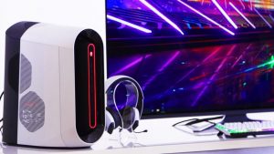 Alienware’s Aurora desktop and gaming monitors get a huge redesign