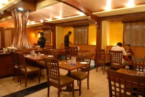 Zomato hits roadblocks in India as restaurants lose appetite for gold