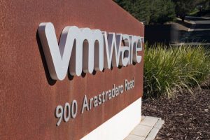 VMware is bringing VMs and containers together, taking advantage of Heptio acquisition