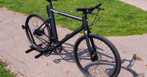 Cowboy’s first e-bike solves the removable battery problem