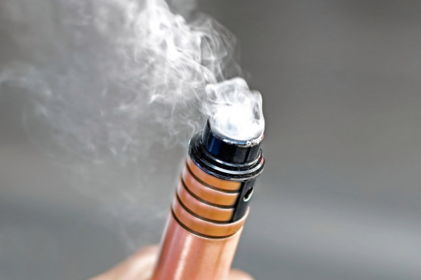 CDC says stop vaping as mystery lung condition spreads