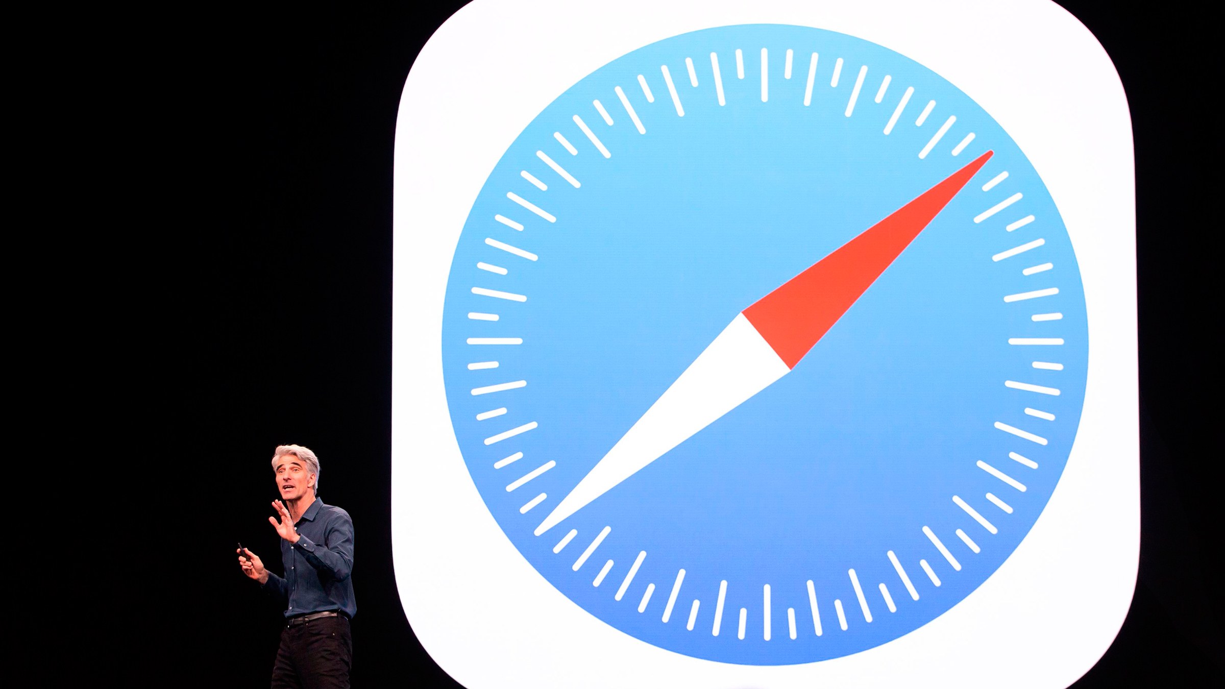 How Safari and iMessage Have Made iPhones Less Secure