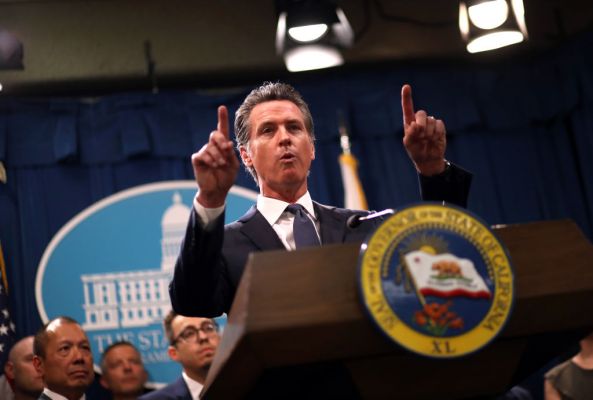 California Governor Gavin Newsom signs gig worker bill AB5 into law