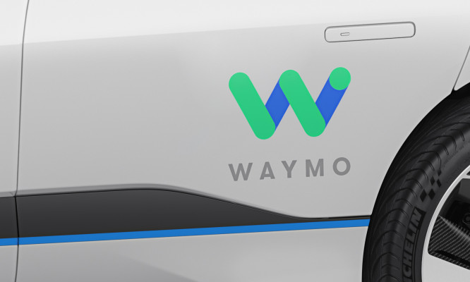 Waymo and Renault to explore autonomous mobility route in Paris region