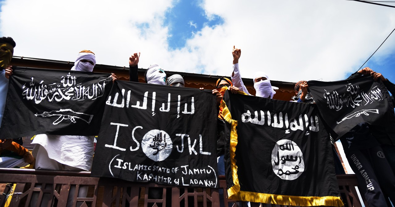 ISIS Is Now Harder to Track Online—but That’s Good News