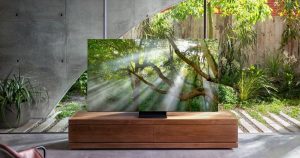 Samsung’s zero-bezel 8K TV is real