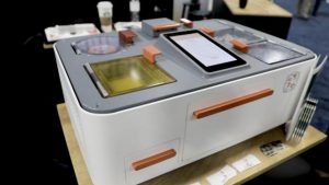 Feles is making desktop biotech kits for hobbyists and educators – TechCrunch