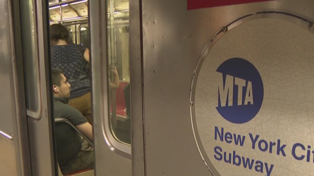 People and Tech Video: Younger other folks Damage Into Subway Educate’s Rear Automobile, Blow Horn, Mess With Controls – CBS New York