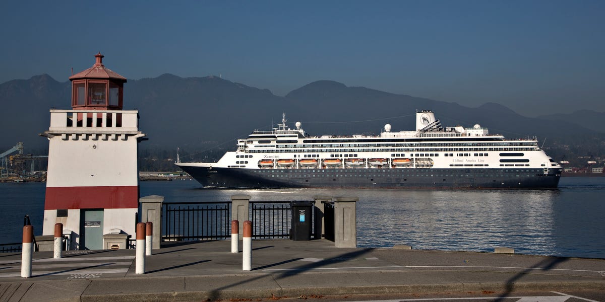 Holland The United States cruise passengers stranded after coronavirus outbreak – Exchange Insider