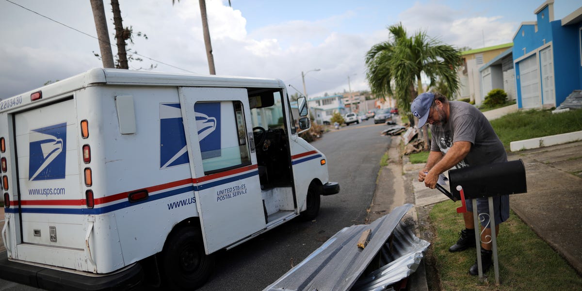 Postal carrier funding disaster would perchance perchance well hurt voting by mail: coronavirus – Enterprise Insider