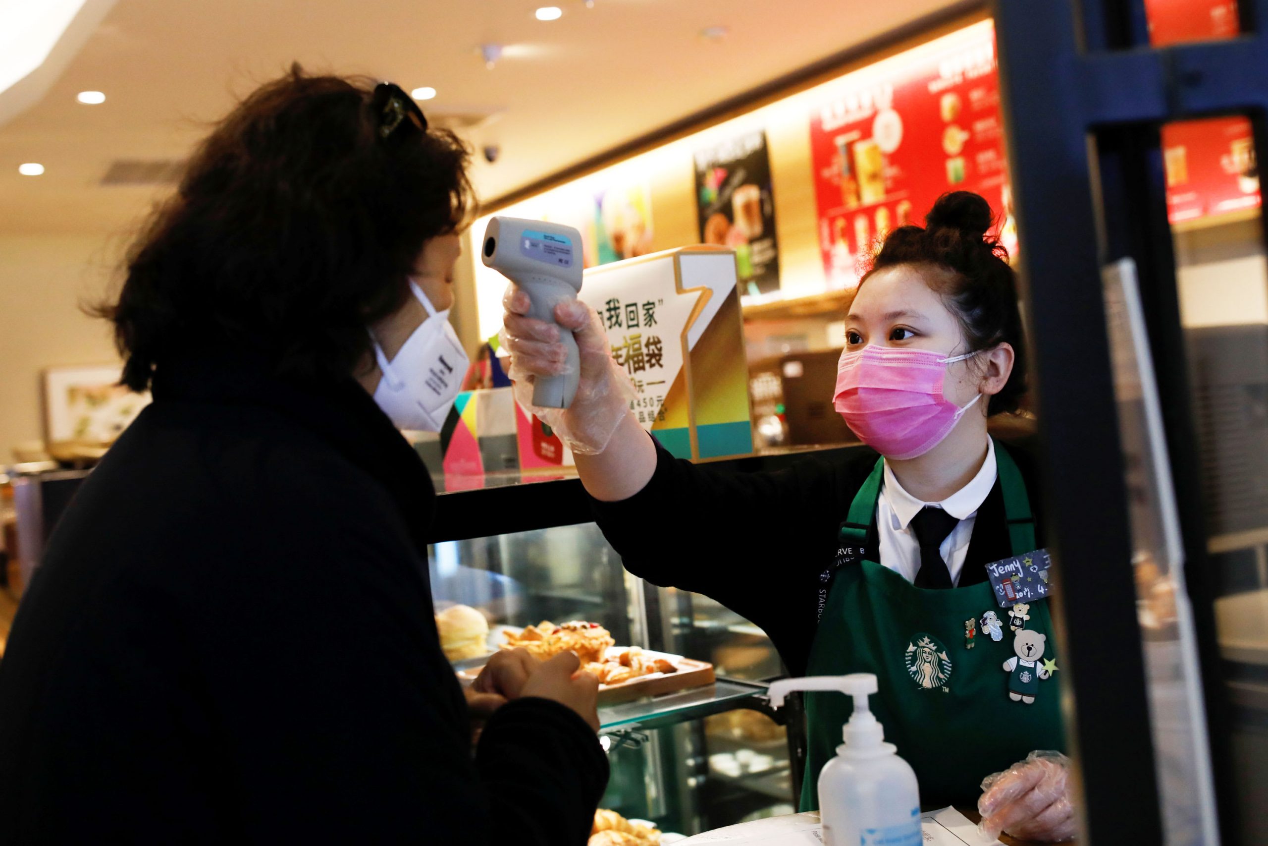 People and Tech Starbucks second-quarter earnings to drop 46% as coronavirus hits gross sales – CNBC