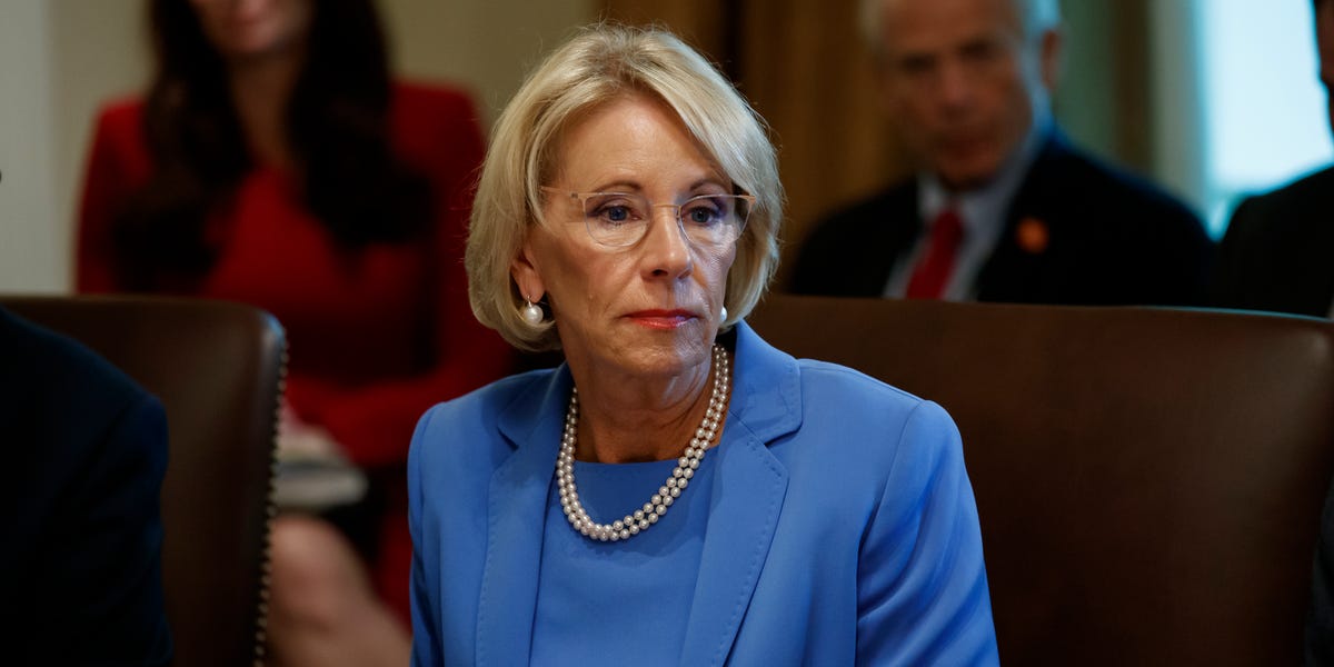 Betsy Devos taking a gape to divert funding to non-public faculties – Exchange Insider