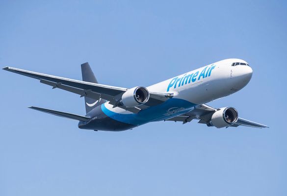 Amazon Air provides 12 new airplane to its cargo mercurial, expands its ground operations